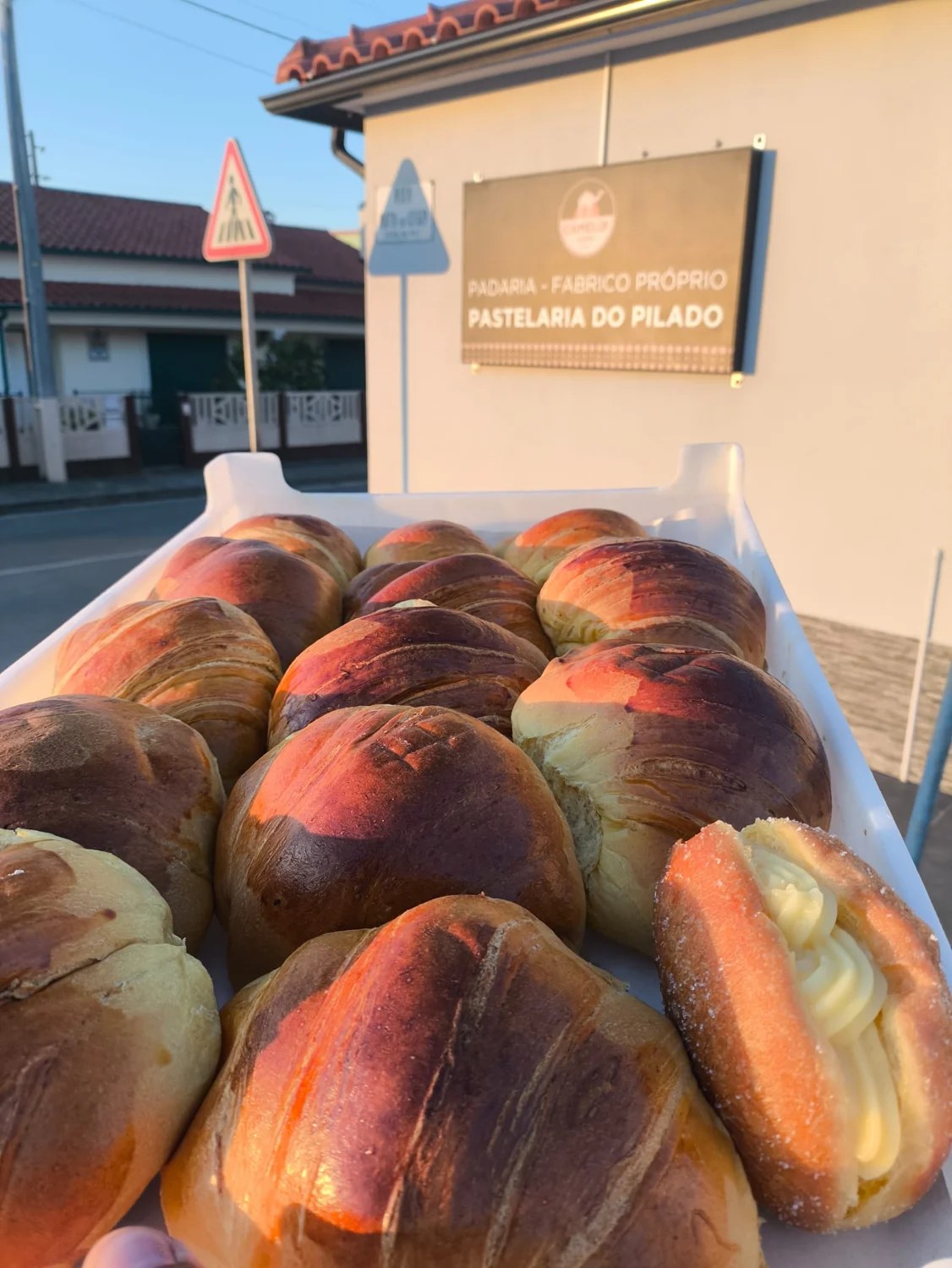 Produtos de padaria — fotografia real da Padaria do Pilado